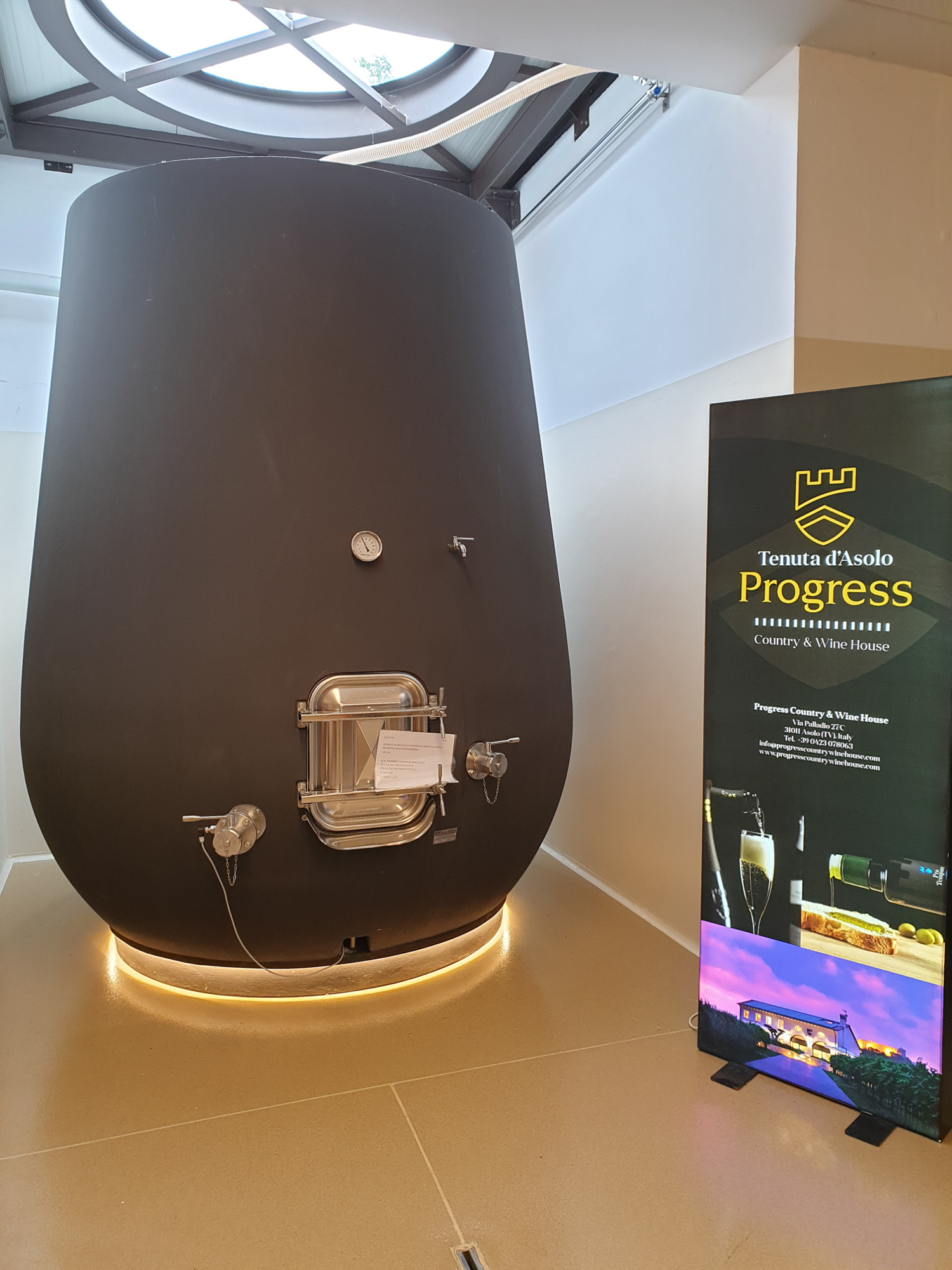 Tulip-shaped concrete tank at Progress Country & Wine House Tulip-shaped concrete tank